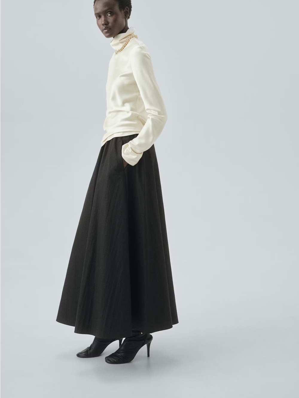 NWT (size large) Mango LONG FLARED SKIRT - Picture 2 of 9